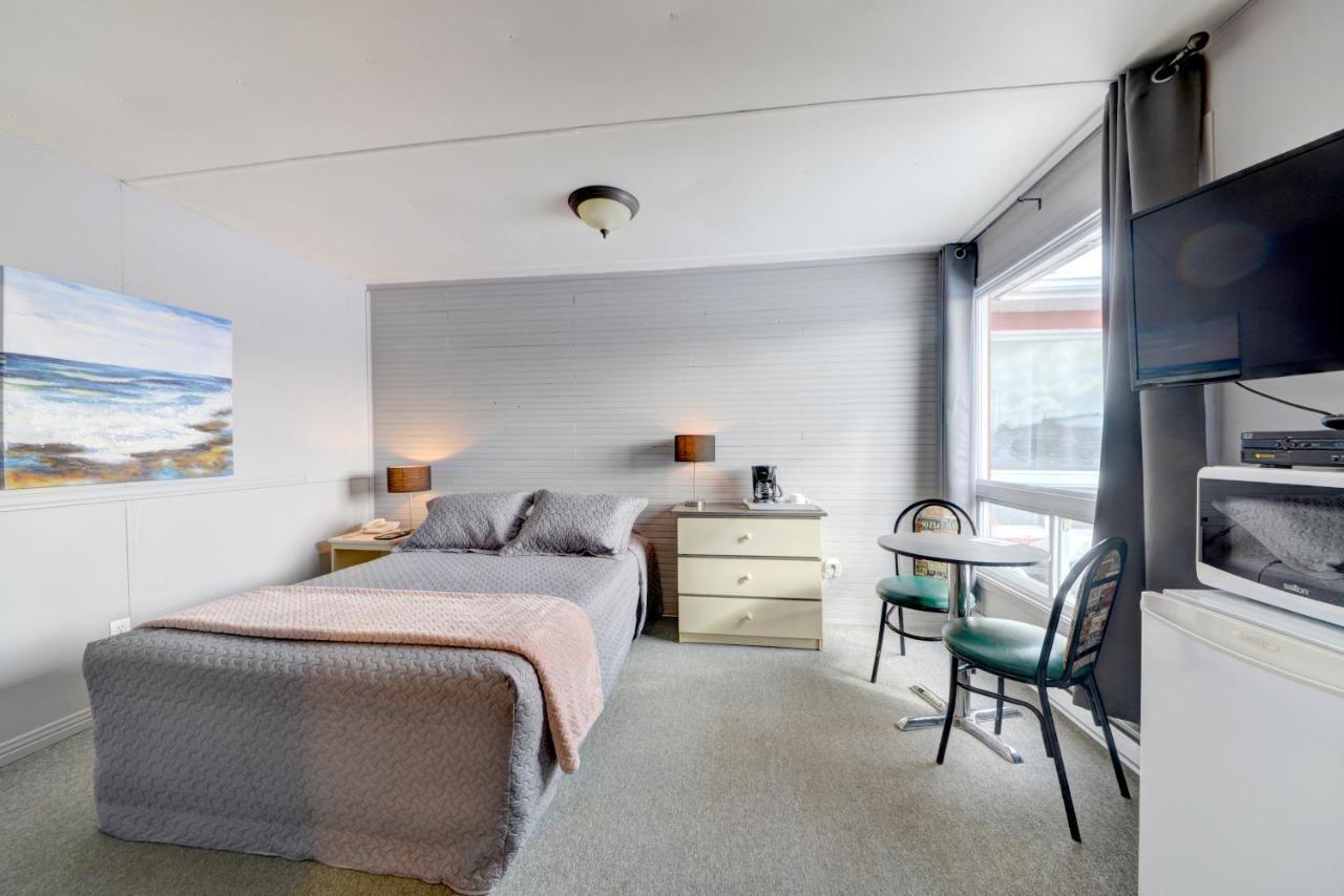 Motel Express Saint-Antonin エクステリア 写真
